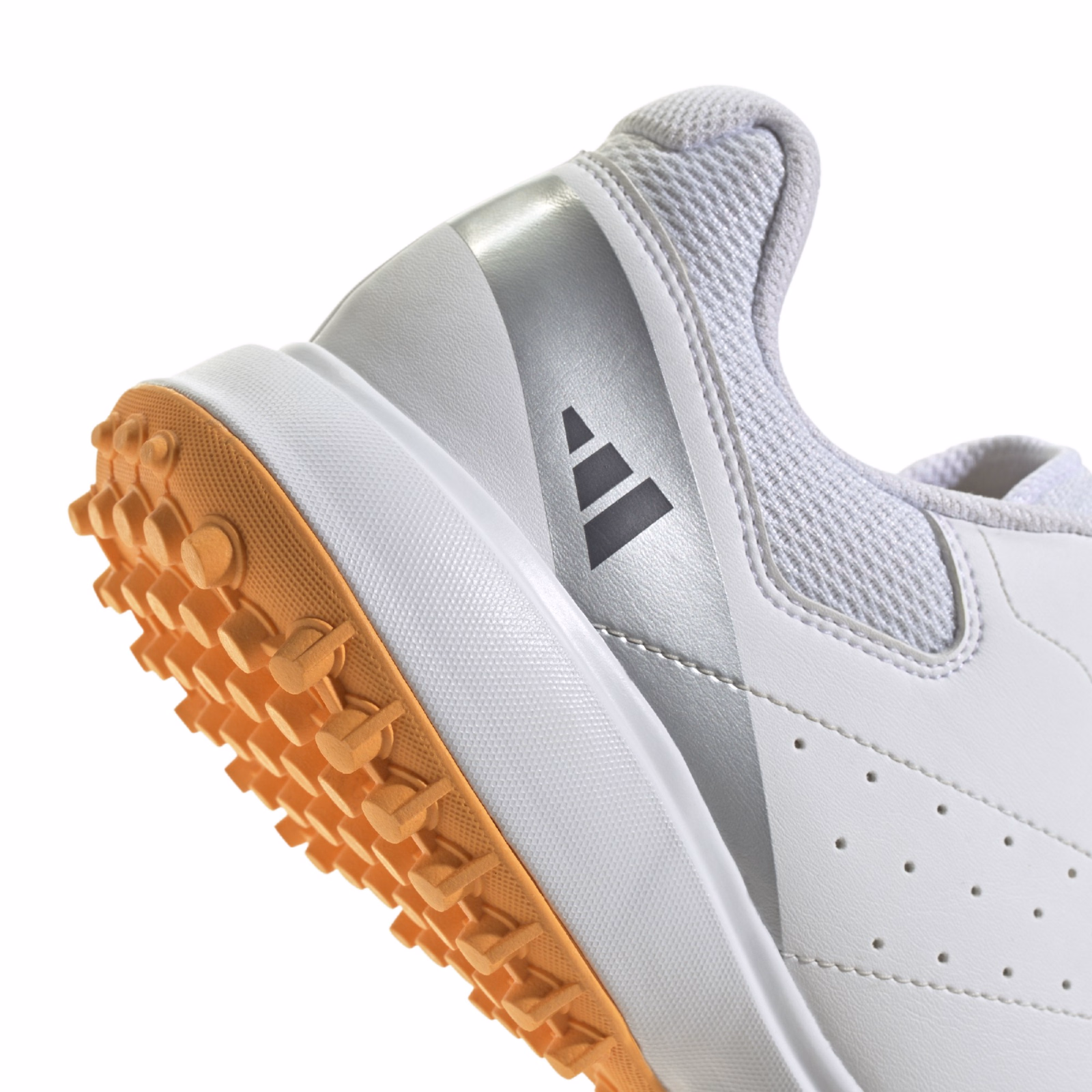 Adidas Howzat Spikeless Cricket Shoes - White (2026) - Adidas