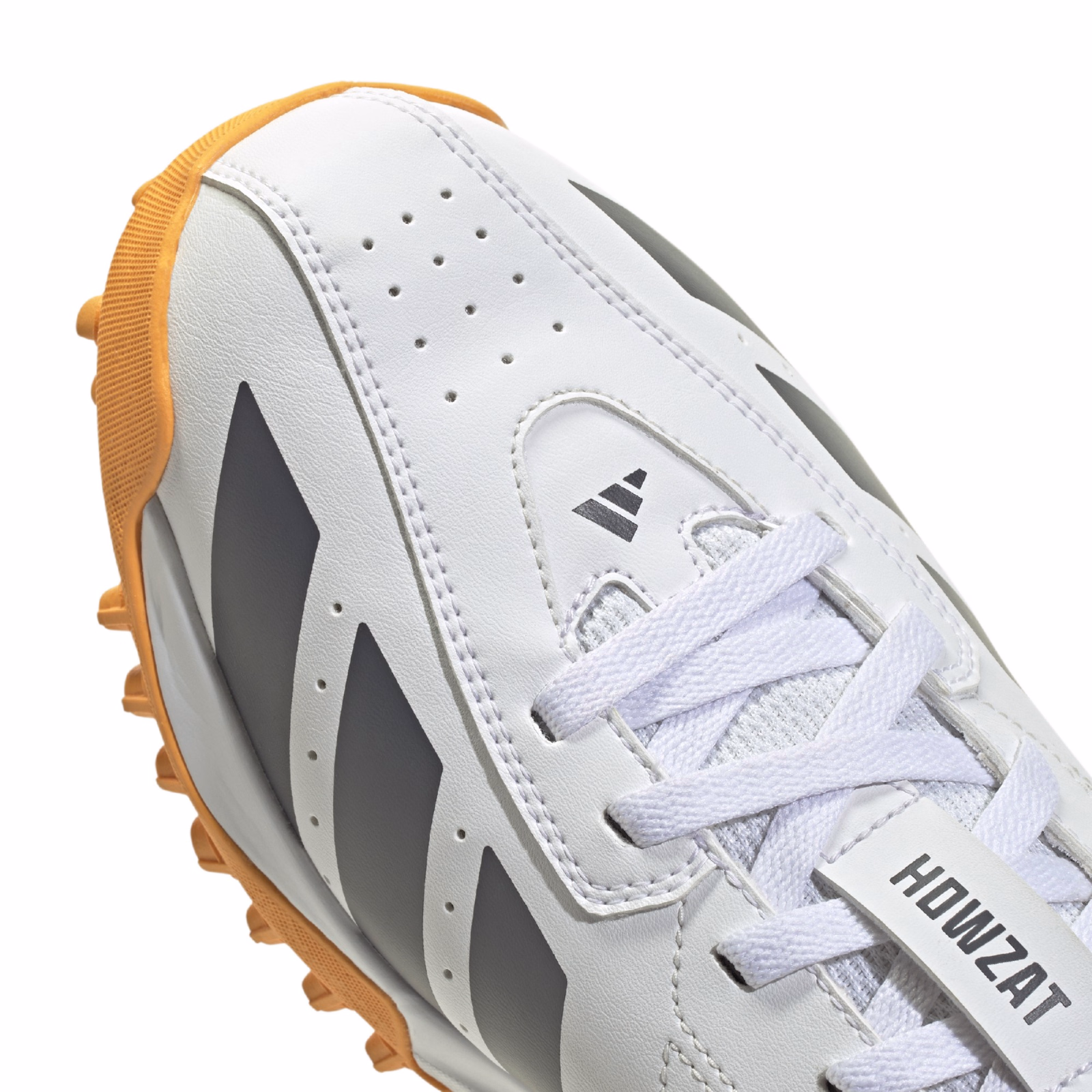 Adidas Howzat Spikeless Cricket Shoes - White (2026) - Adidas