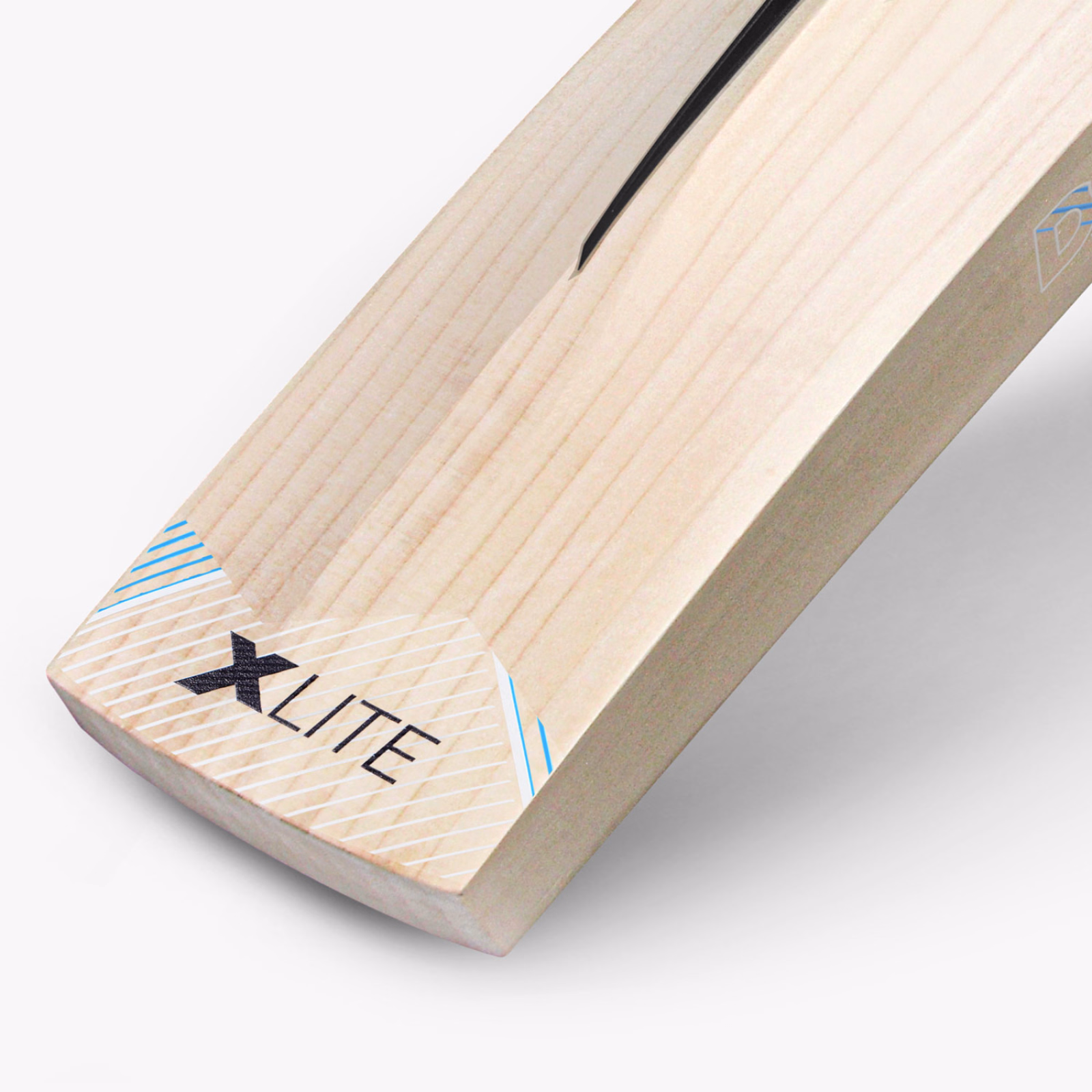DSC Xlite 2.0 Cricket Bat (2026) - DSC Cricketbats