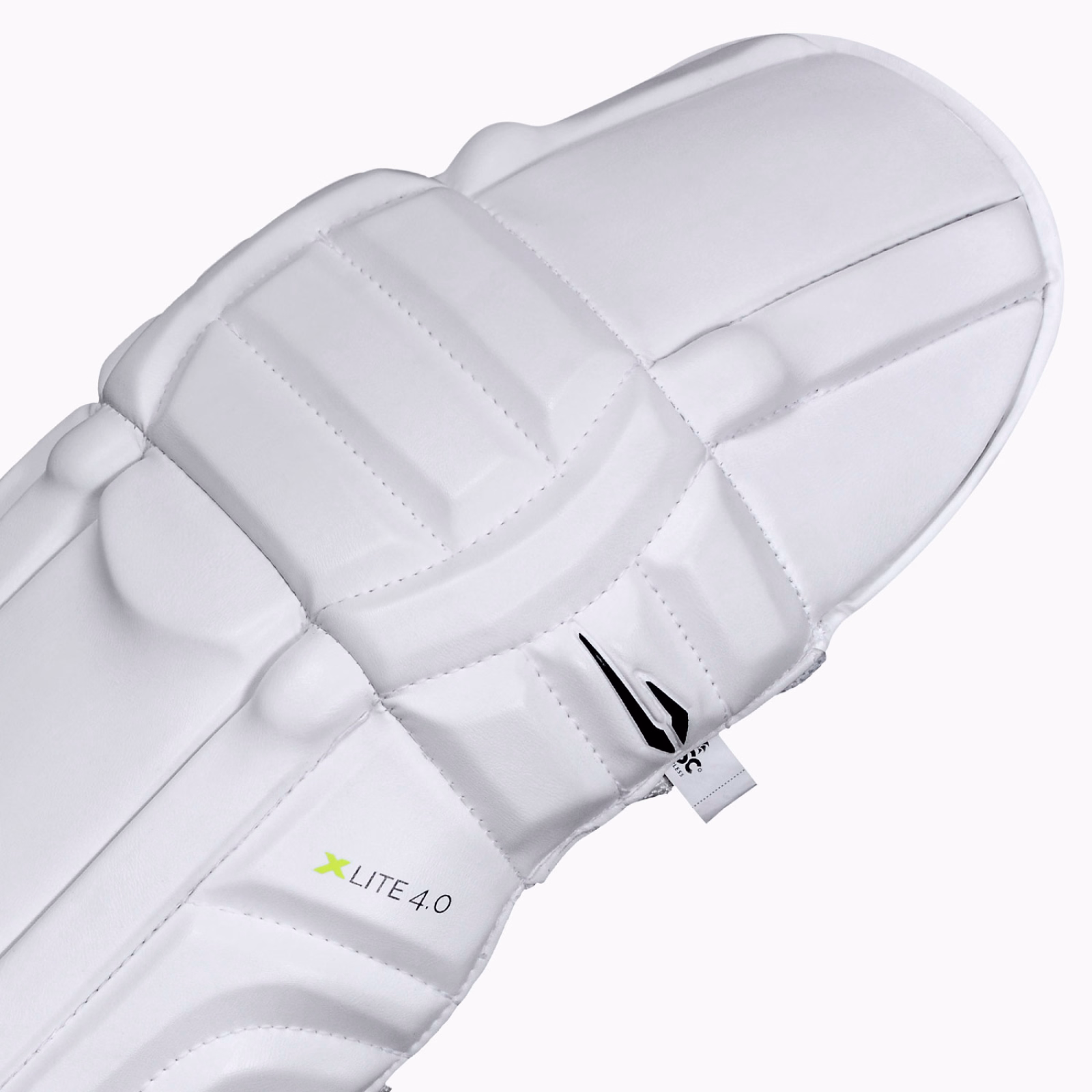 DSC Xlite 4.0 Cricket Pads (2026) - Coussinets de cricket DSC
