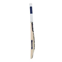 New Balance DC 800 Junior Cricket Bat