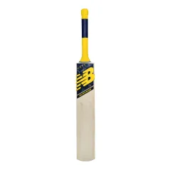 New Balance Burn 600 Junior Cricket Bat - New Balance