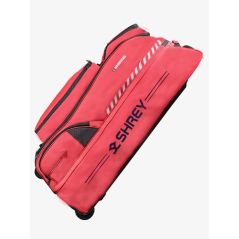 Shrey Legacy Wheelie 150 - Radiant Red (2026) - Reistassen en