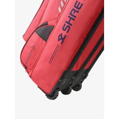 Shrey Legacy Wheelie 150 - Radiant Red (2026) - Reistassen en