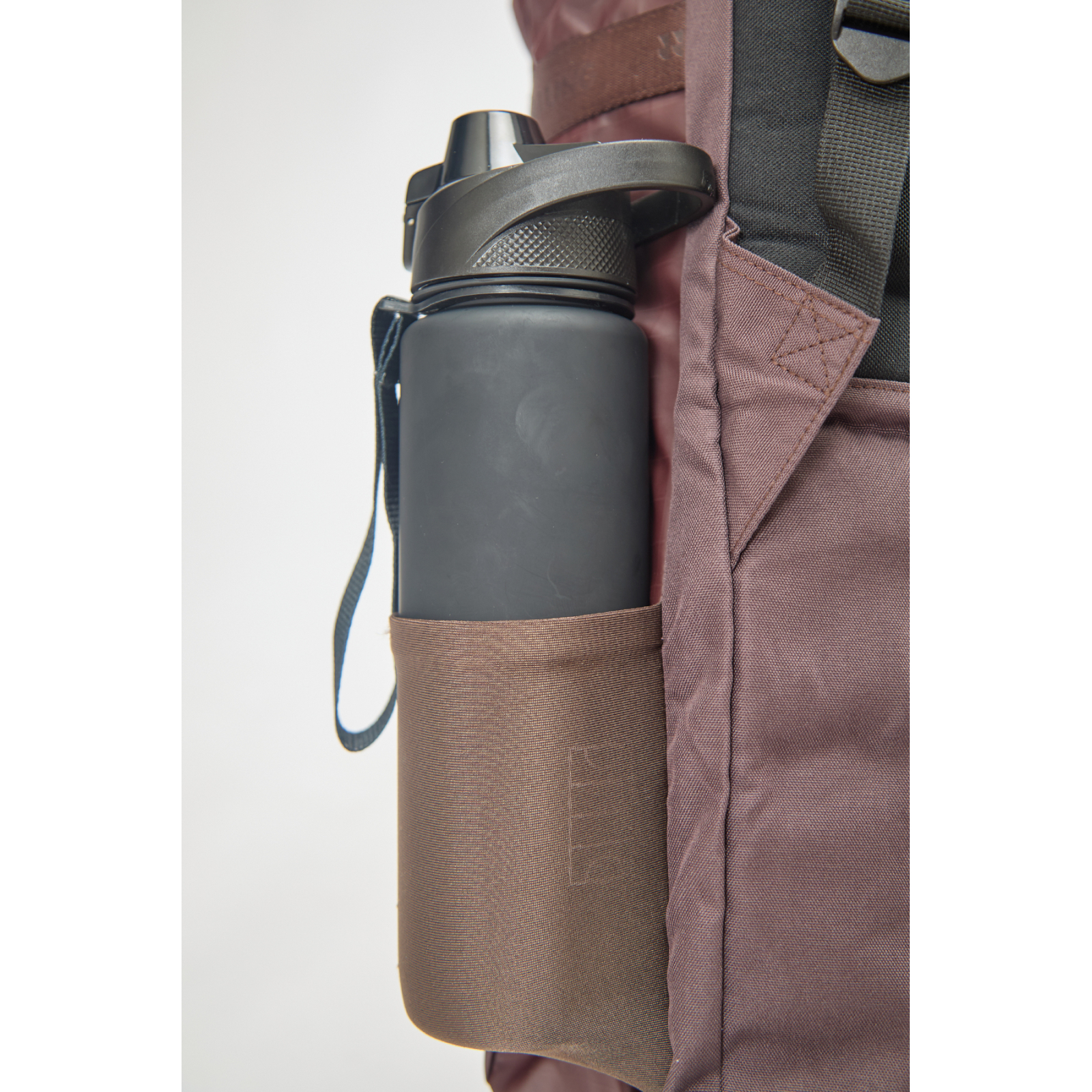 Balling Alter/2 Medium Stickbag - Carob (2026/27) - Startseite