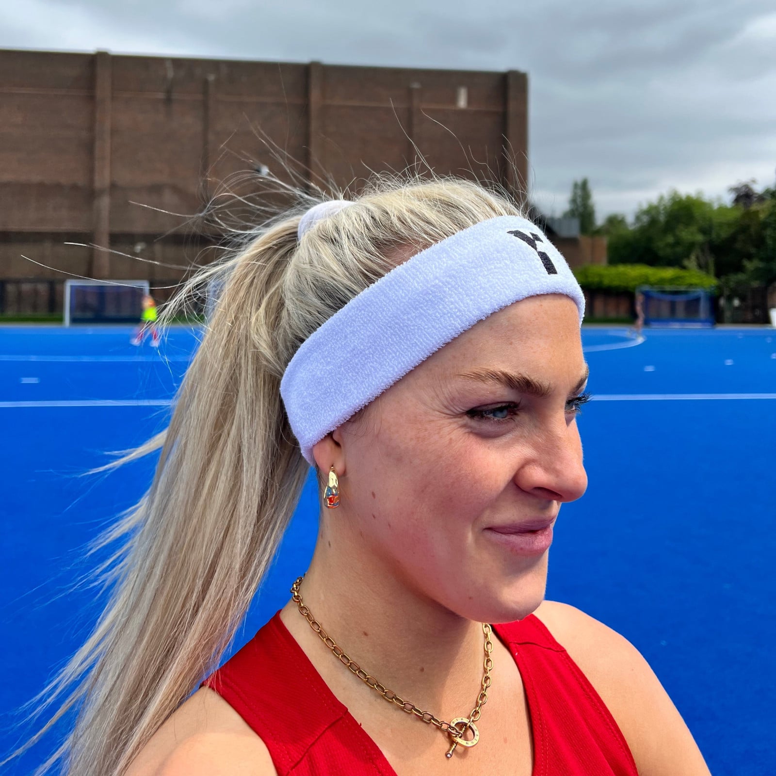 Y1 Hockey Headband - White (2026/27) - Hockey-Zubehör
