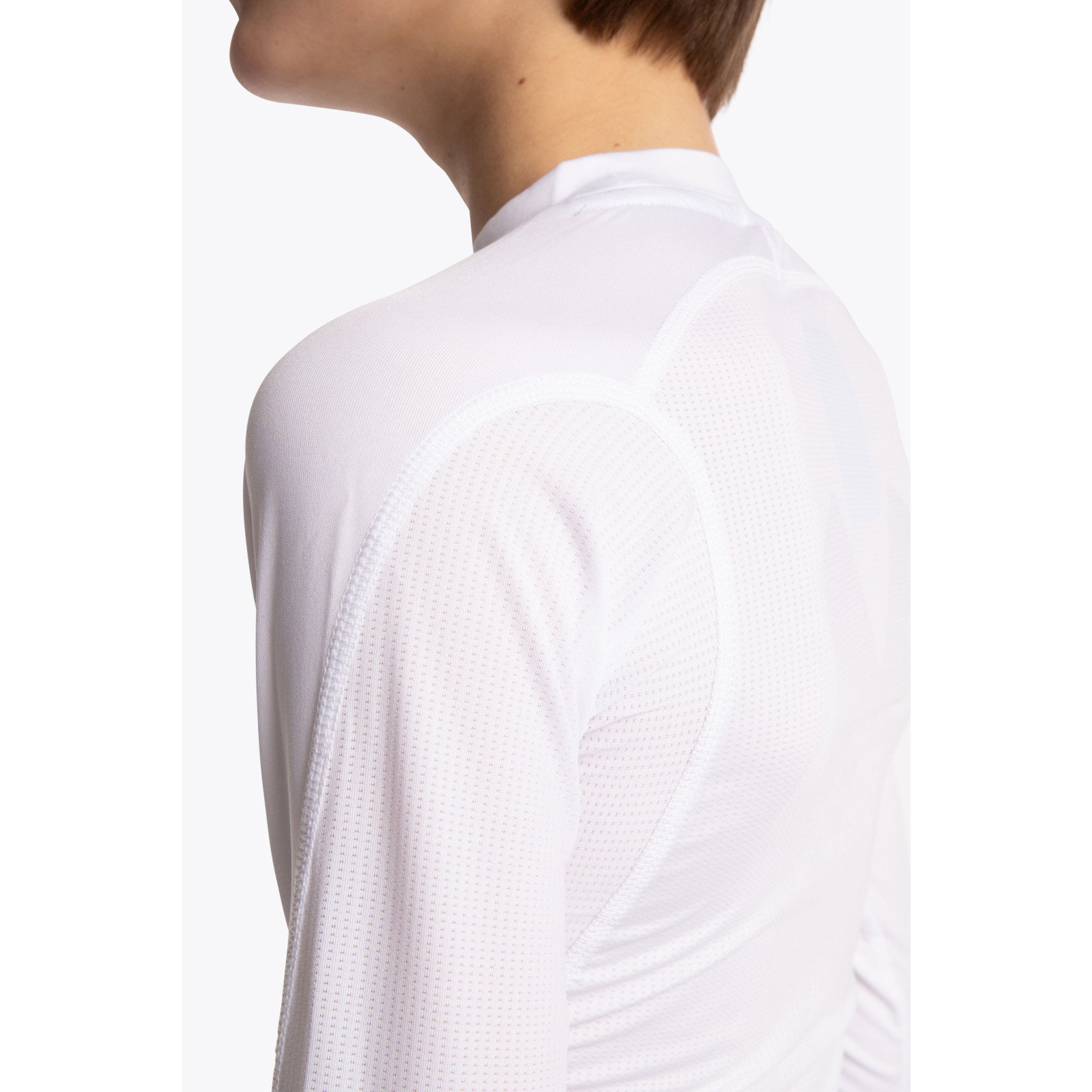 Osaka Deshi Junior Baselayer Top - White (2024/25) - Osaka Deshi Junior Baselayer Top - White (2024/25) - Osaka Deshi Junior Bas