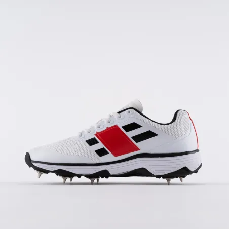 Gray Nicolls Players 2.0 Spike Cricket Shoes (2022)