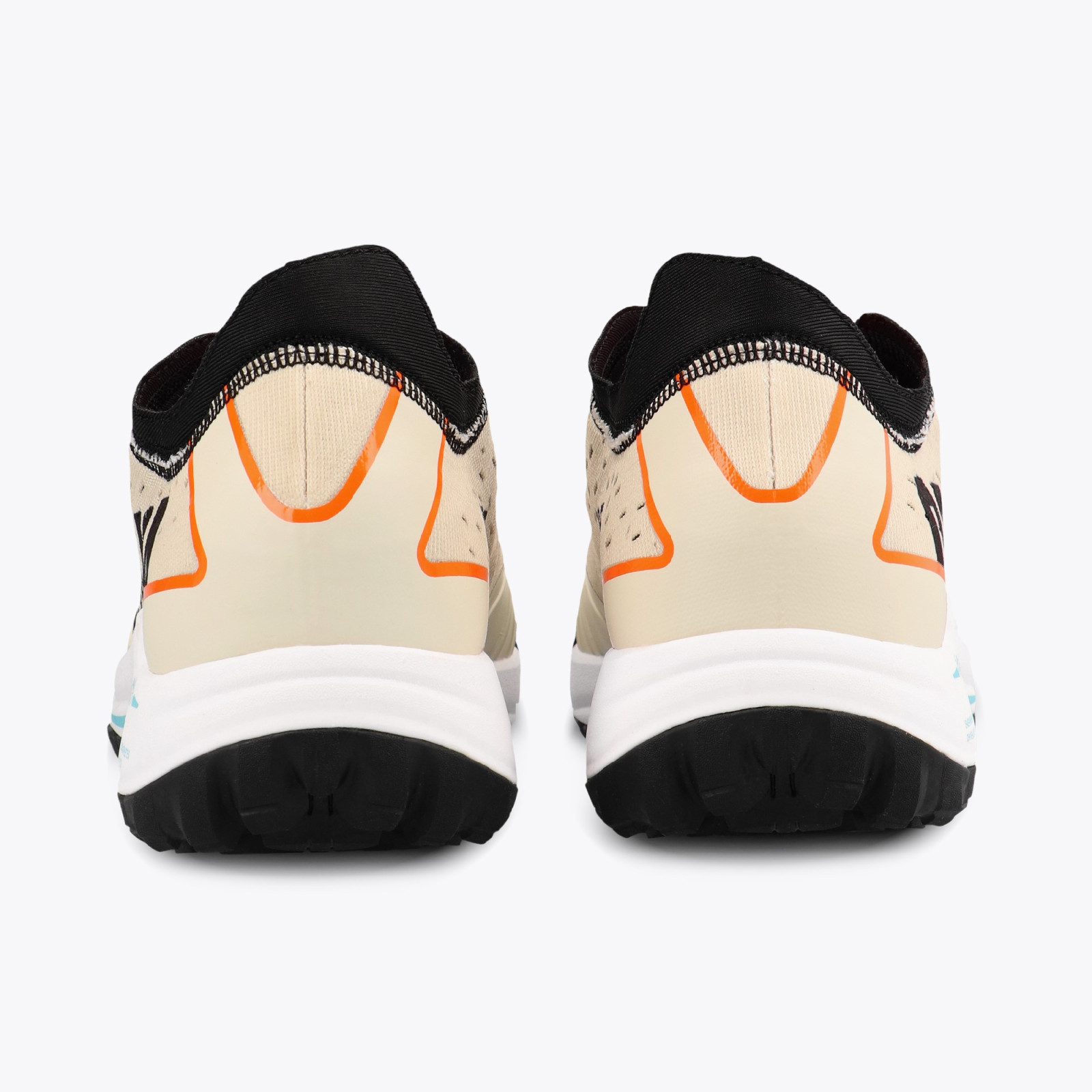 Osaka IDO Hockey Shoes - Off White/Bright (2023/24) - Osaka IDO Hockey Shoes - Off White/Bright (2023/24) - Osaka IDO Hockey Sho