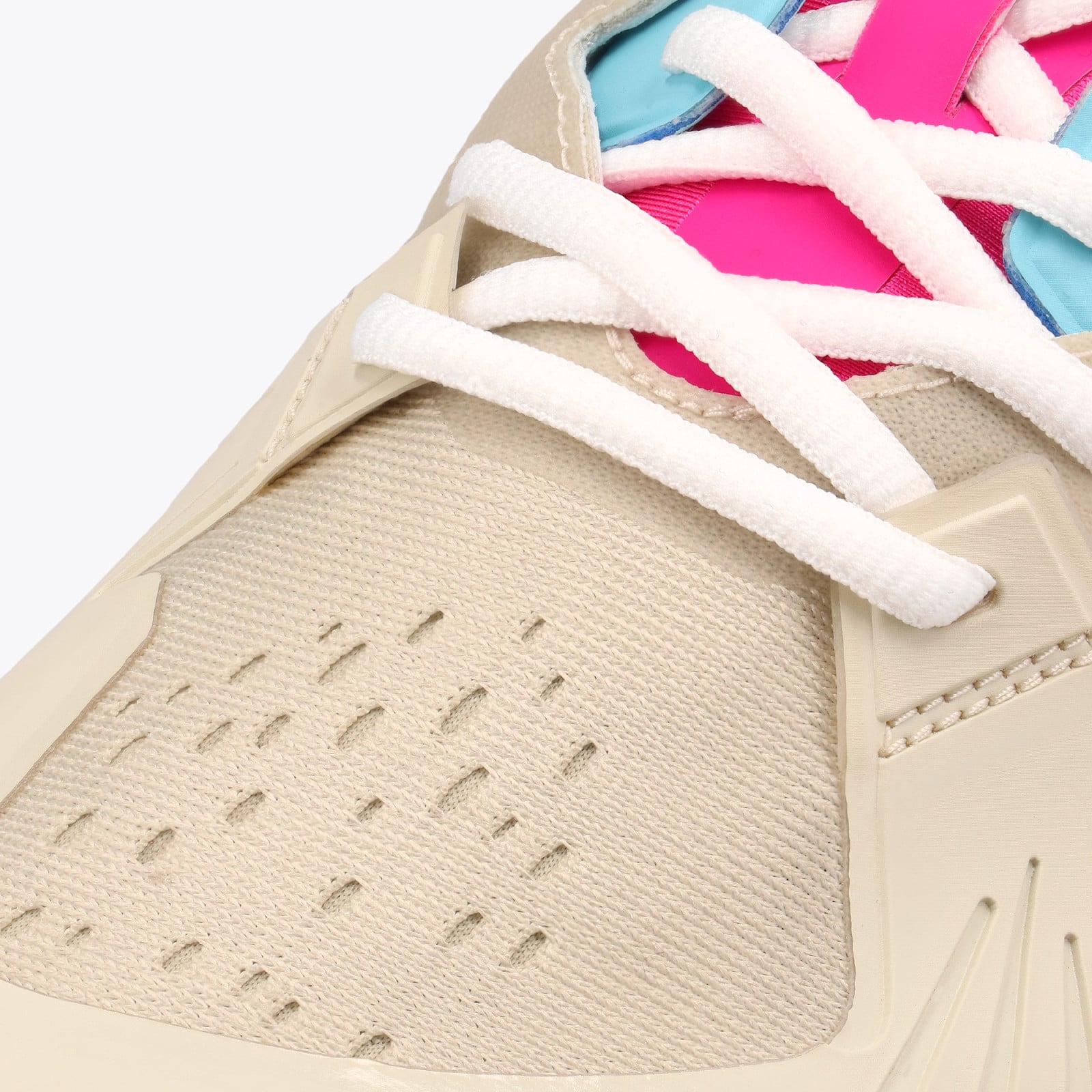 Osaka IDO MK1 Hockey Shoes - Off White/Bright (2023/24) - Osaka IDO MK1 Hockey Shoes - Off White/Bright (2023/24) - Osaka IDO MK