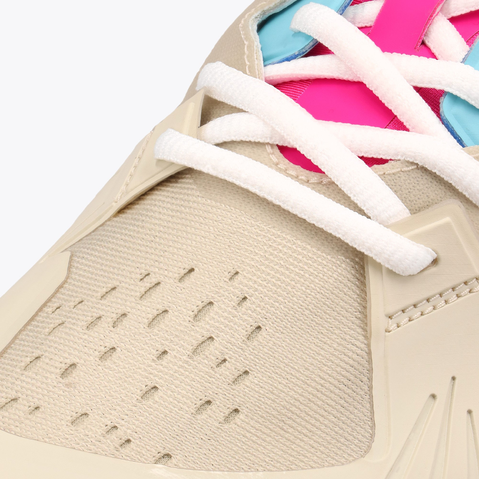 Osaka IDO Hockey Shoes - Off White/Bright (2023/24) - Osaka IDO Hockey Shoes - Off White/Bright (2023/24) - Osaka IDO Hockey Sho