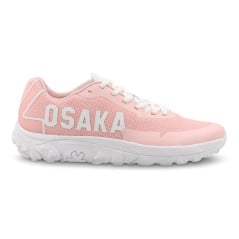 Osaka KAI MK1 hockey shoe in pastel pink with white laces, OSAKA logo and white studded sole, side view.