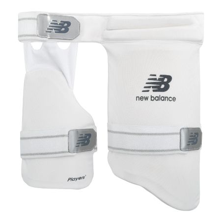 New Balance Players Bodyprotector (2024) - Dijbeencombinaties