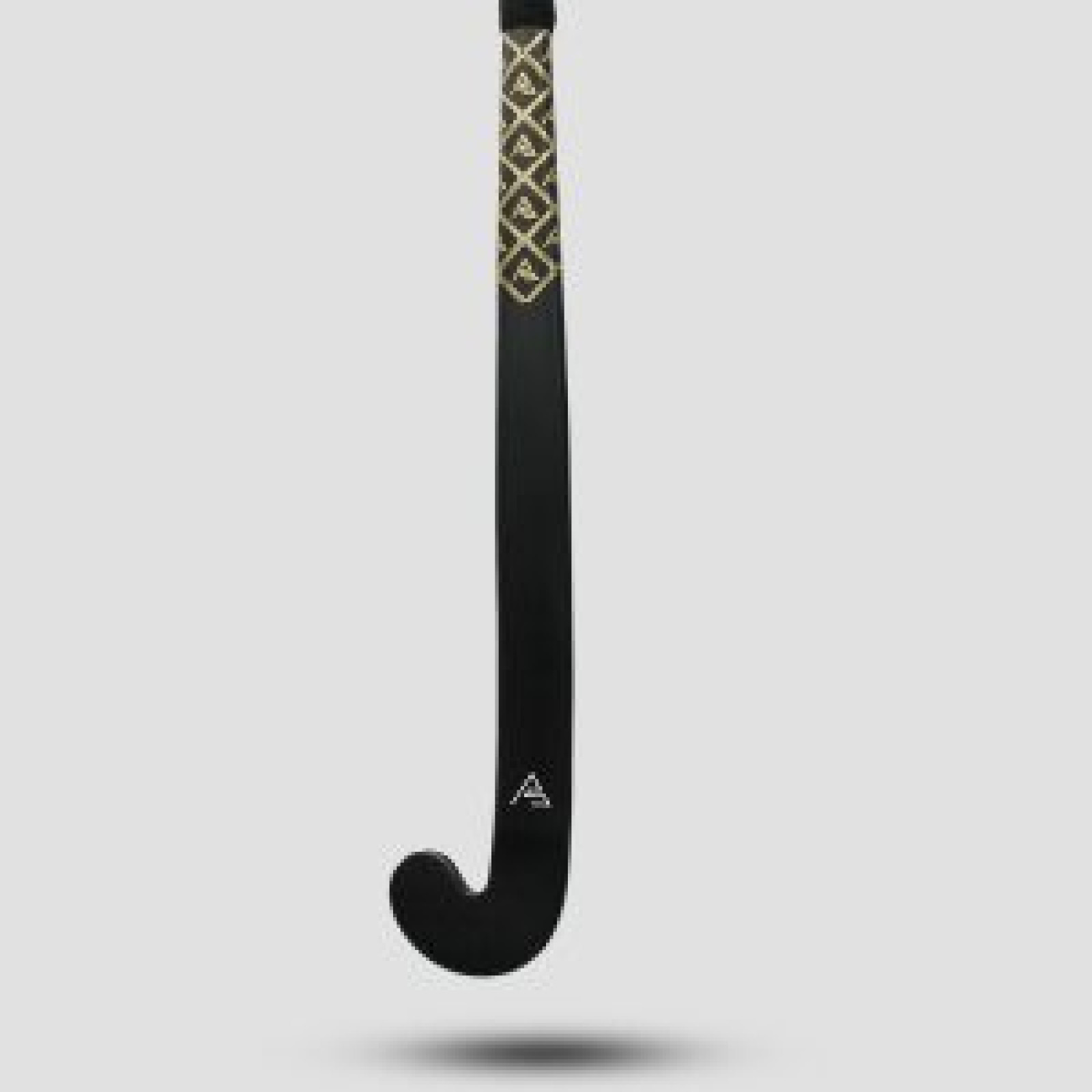 Dragon Nemesis 100 X Low Bow Hockey Stick (2024/25) - View 10 of 12