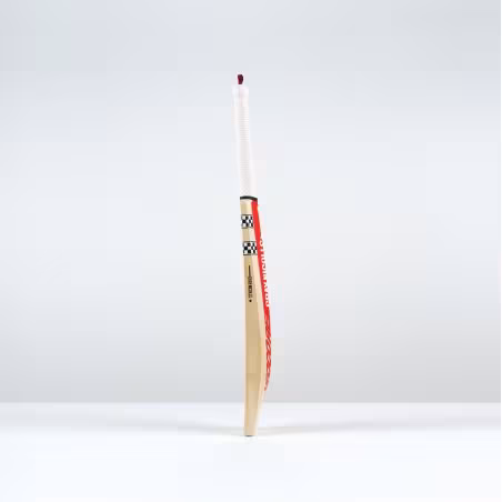 Gray-Nicolls Neocore Pro Cricket Bat (2025)