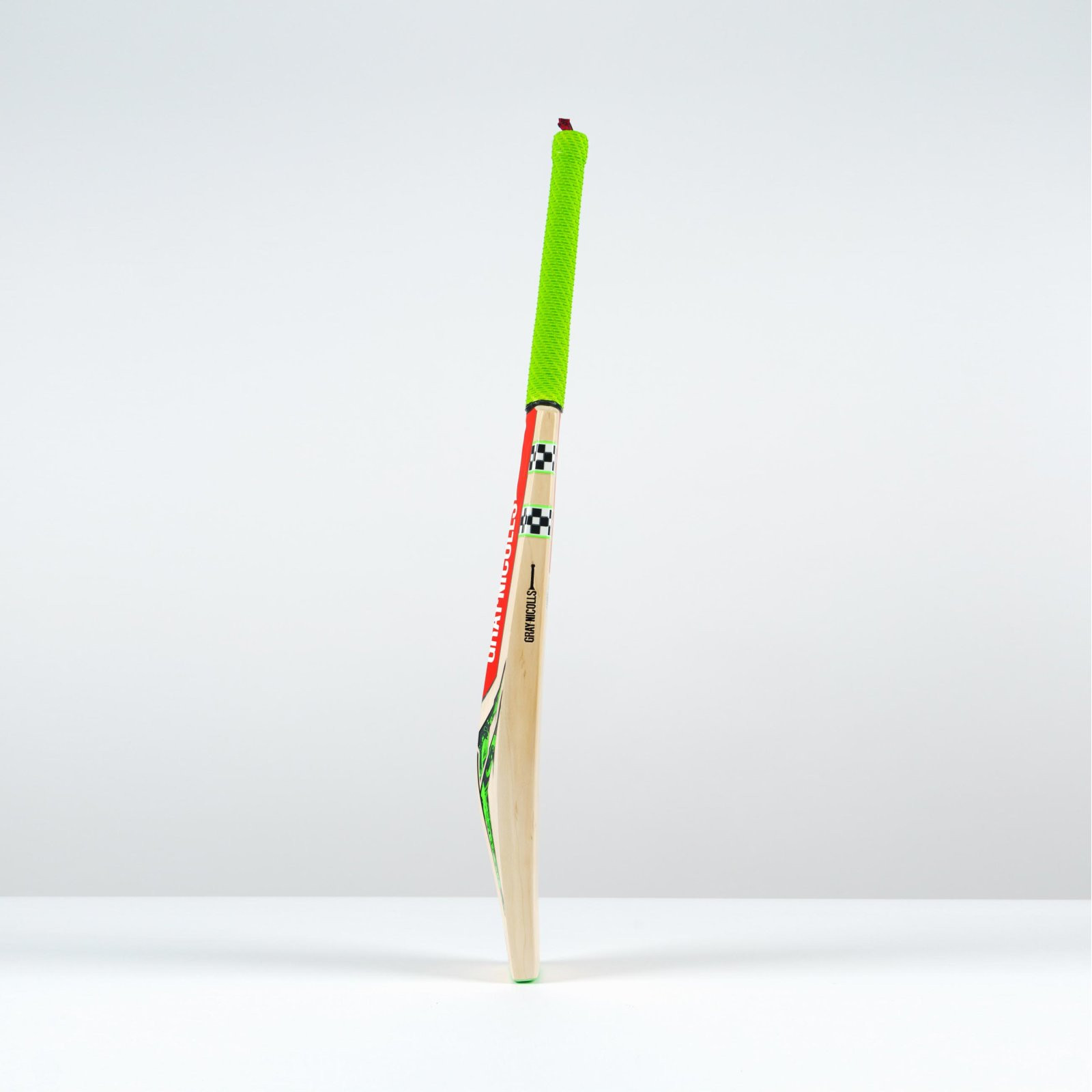 Gray-Nicolls Ventus 1.3 300 Junior Cricket Bat (2025) - Gray-Nicolls Ventus 1.3 300 Junior Cricket Bat (2025) - Gray-Nicolls Ven