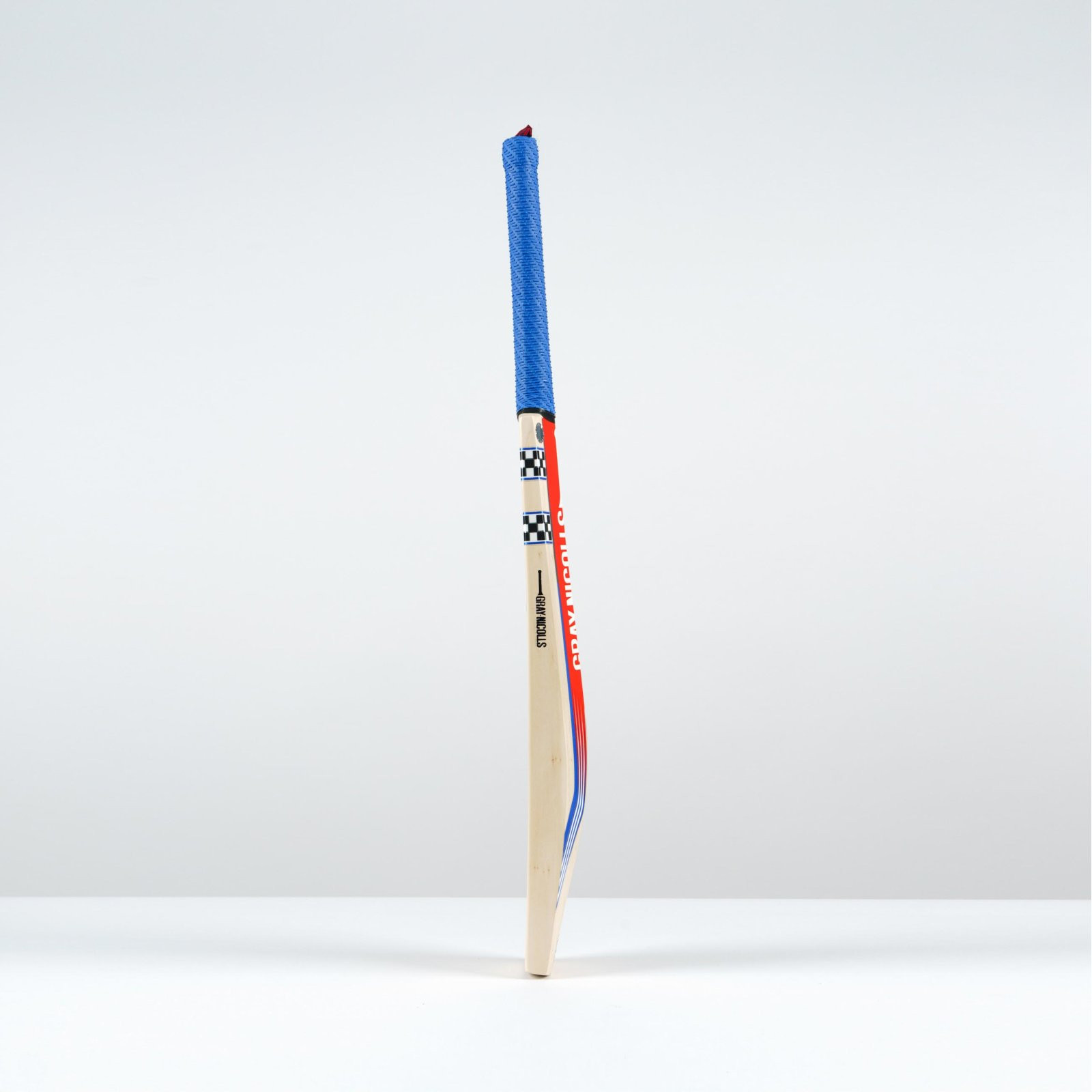 Gray-Nicolls Stratos 1.0 600 Giant Cricket Bat (2025) - Gray-Nicolls Stratos 1.0 600 Giant Cricket Bat (2025) - Gray-Nicolls Str