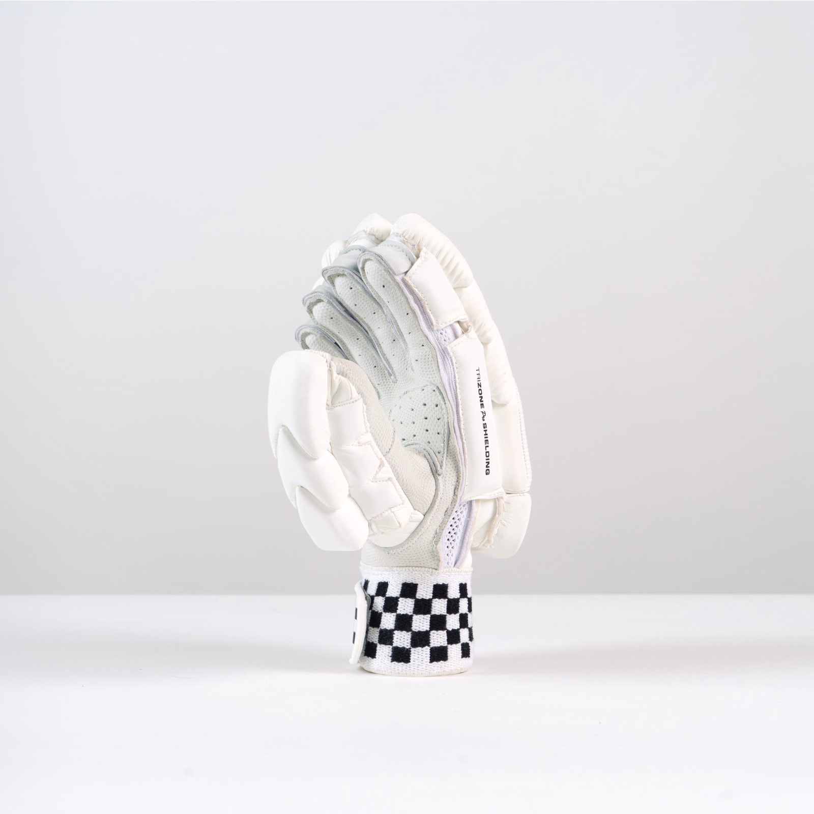 Gray-Nicolls Classic Players Edition Cricket Gloves (2025) - Gray-Nicolls Classic Players Edition Cricket Gloves (2025) - Gray-N