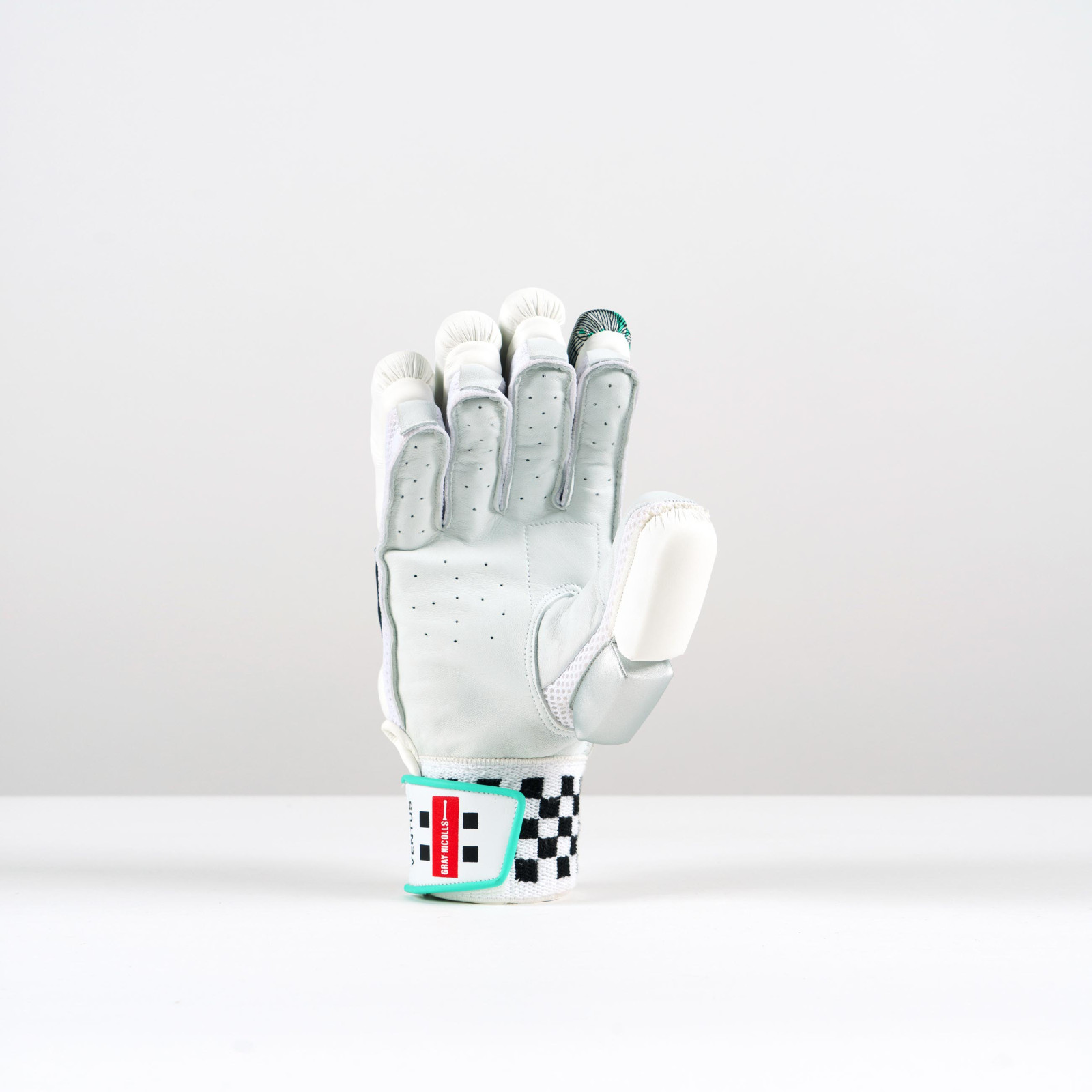 Gray-Nicolls Ventus 1.0 300 Cricket Gloves (2025) - Gray-Nicolls Ventus 1.0 300 Cricket Gloves (2025) - Gray-Nicolls Ventus 1.0 