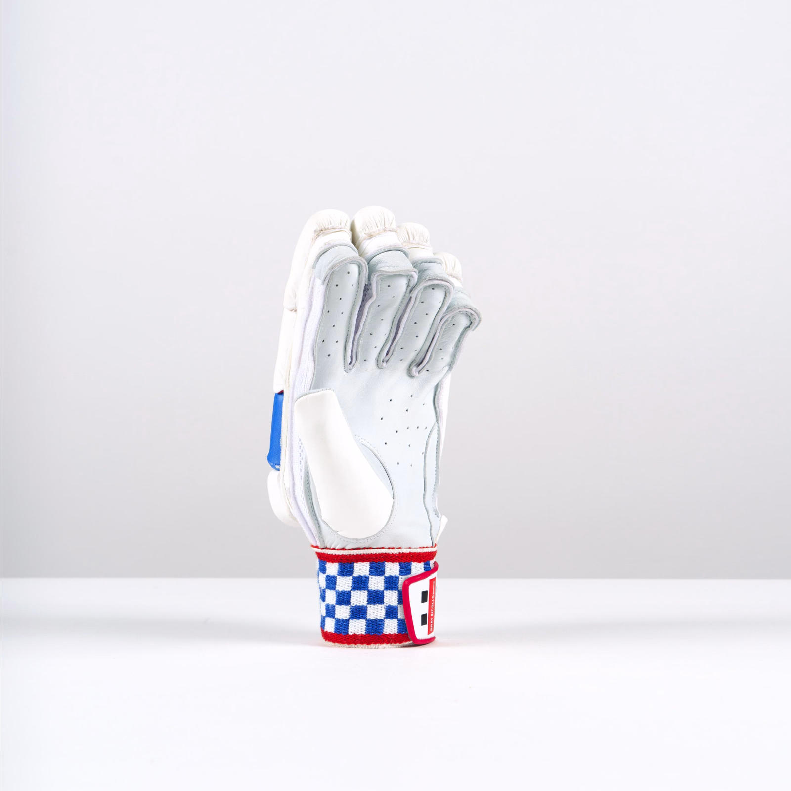 Gray-Nicolls Stratos 1.0 1500 Cricket Gloves (2025) - Gray-Nicolls Stratos 1.0 1500 Cricket Gloves (2025) - Gray-Nicolls Stratos