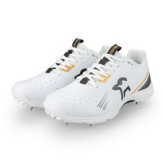 Kookaburra KC 3.0 Spike Junior Cricket Shoes - Gold/Black (2025) - Kookaburra KC 3.0 Spike Junior Cricket Shoes - Gold/Black (20