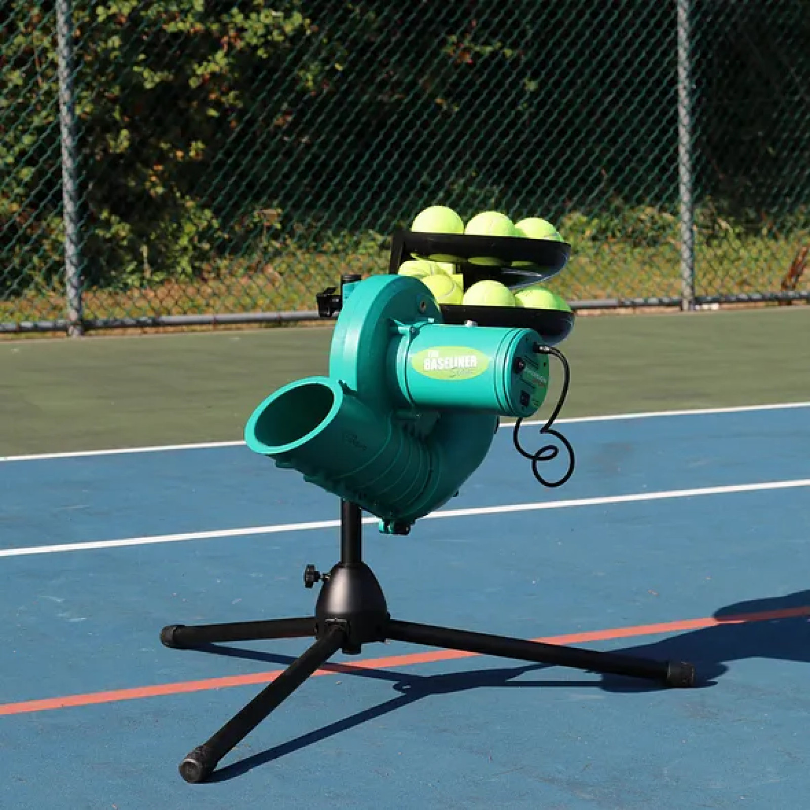 Baseliner Slam Tennis Ball Machine - Close-up