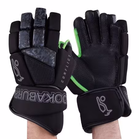 Kookaburra Conflict Black Penalty Corner Handschoenen - Zwart (2025/26)